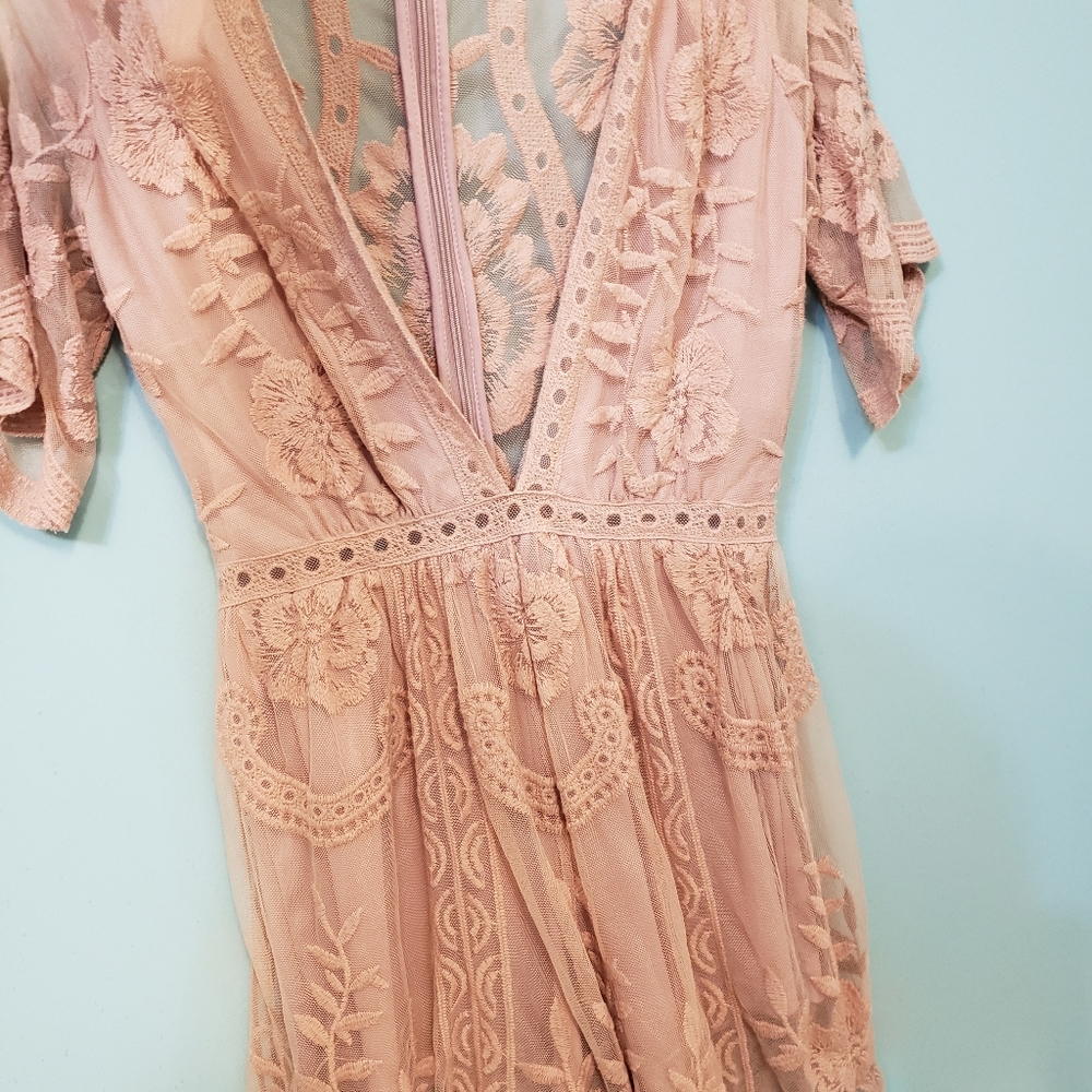 Lily Girl V neck Lace Romper